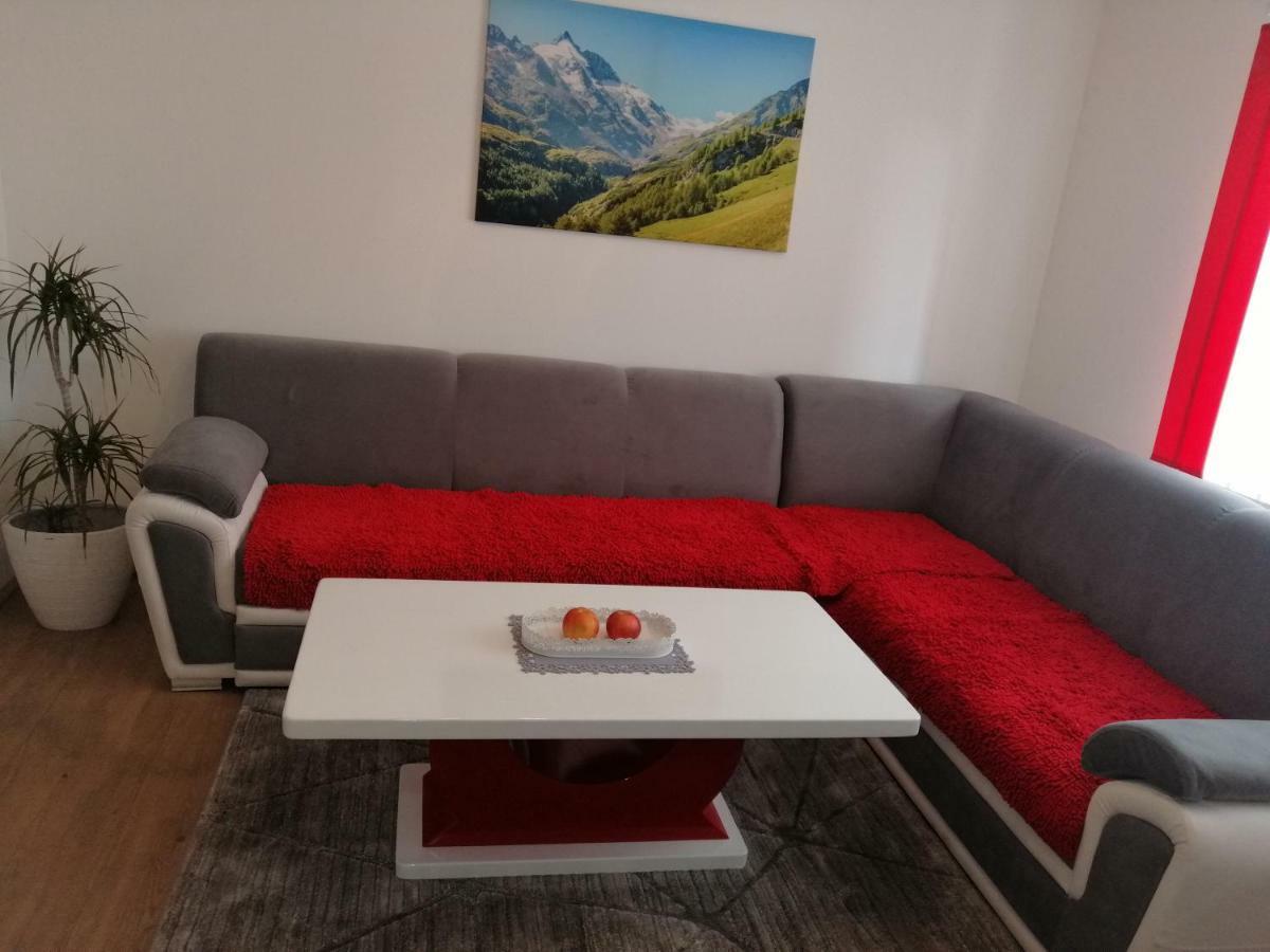 Cosy Apartment Road A6 Fužine Extérieur photo