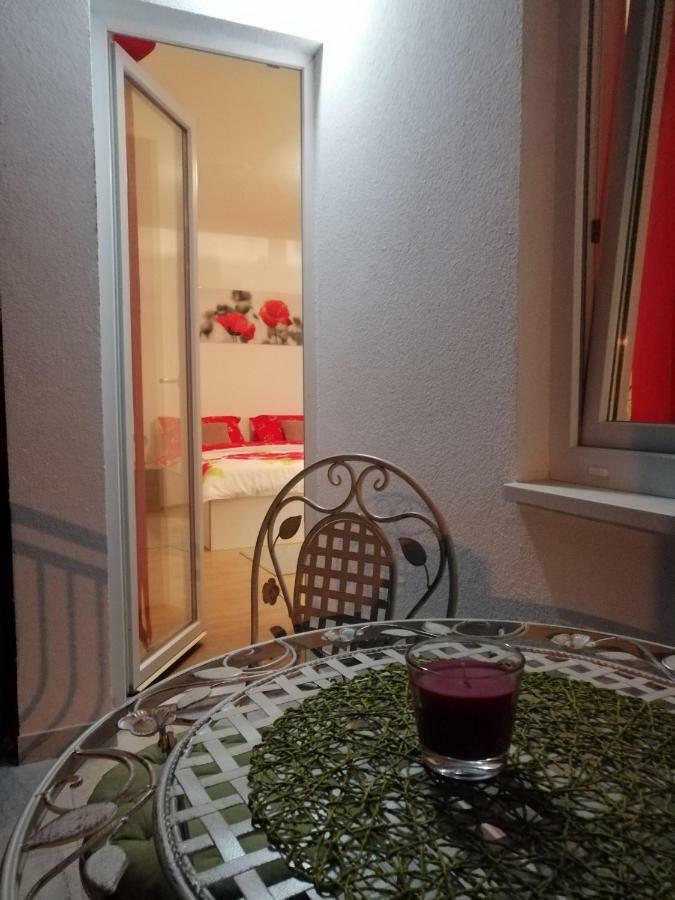 Cosy Apartment Road A6 Fužine Extérieur photo